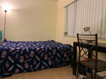 2B1B Apartment on Kendall Ave, Palo Alto available Jan 12 2