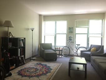 SUNNY MUNGER SUITE (with your own bathroom) AVAILABLE JUNE 8 - SEPT 20 2