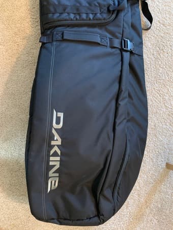 Brand new (with tag) Dakine Ski Roller Bag-Black- 200 cm - $80 2