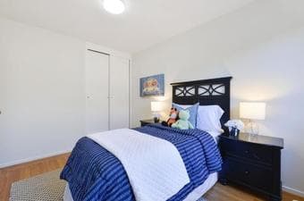 Close to Stanford/Palo Alto-2 bedroom house available July 1-August 9 3