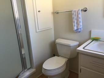 menlo park近stanford主卧有家具（private bathroom）出租2019年8月1号 2