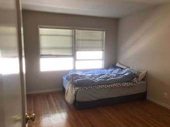 1BD/1BA near downtown Palo Alto (University Ave.) 4