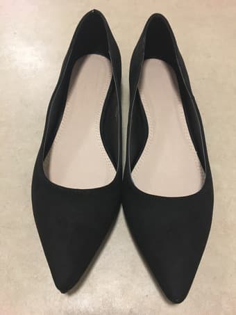 ASOS Pointed Toe Flats - Gold or Black, size 8 2