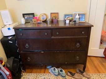 Free Dresser 1