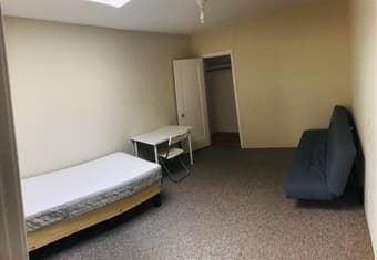 Prime location apartment near Stanford 1