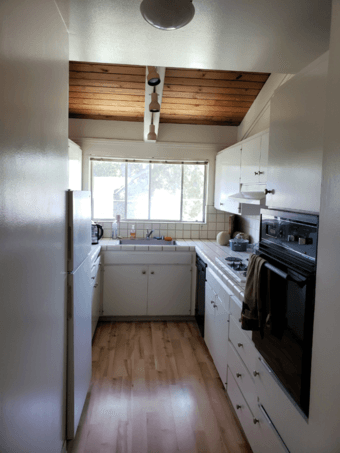 Palo Alto近Stanford次卧出租 Shared bathroom room for rent in Palo Alto ~8/1 3