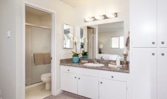 Master bedroom with private bath in Santa Clara 3