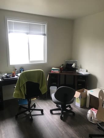 Available Master Bedroom in Daly City 1