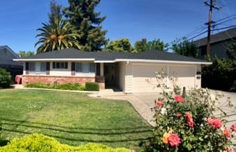 $1500/ month, 700 sqft apartment for rent with Garage/ water included 1