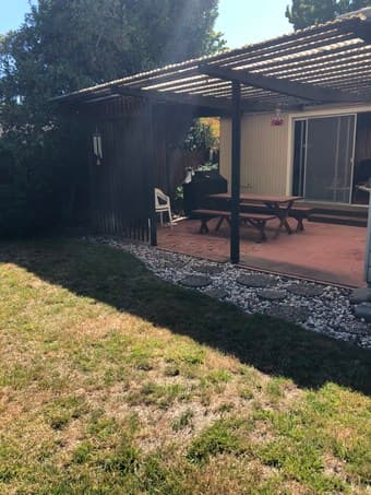 One bedroom available in 3br, 1ba house in Menlo Park 1