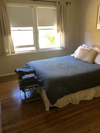One bedroom available in 3br, 1ba house in Menlo Park 2