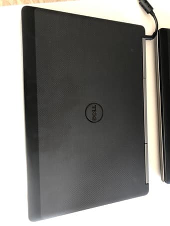 Like New 2018 Dell 15.6" Precision 7520 Mobile Workstation 1