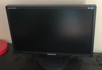 Samsung SyncMaster 920nw 19-inch TFT 1