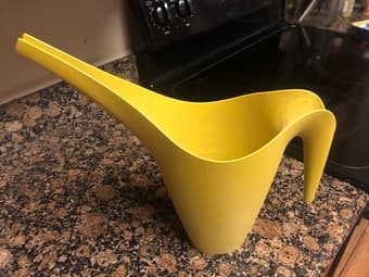 Ikea watering can green 1