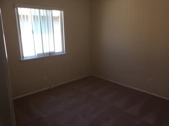 1 room available in 2BR/ 1BA near downtown Menlo Park -Available Sep 1 4
