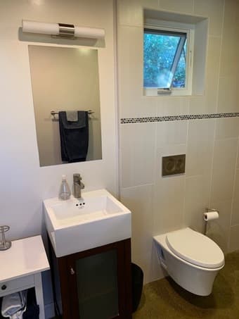 Modern spacious furnished studio for sublet 3