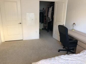 高档2b2b公寓中的1b1b寻租 / Sublease 1b/1b in a 2b/2b apt 3