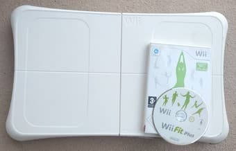 Wii Fit Balance + Wii Fit Plus 1