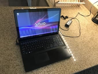 Sony Vaio 15.5" touchscreen - top of the line 1