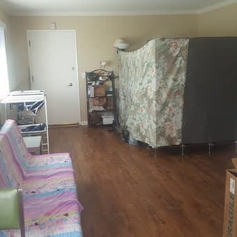 Palo Alto Ventura Ave 2b1b客厅卧室招租 1