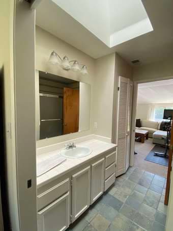 One-bedroom entire “in-law unit” style apartment on Stanford campus 4