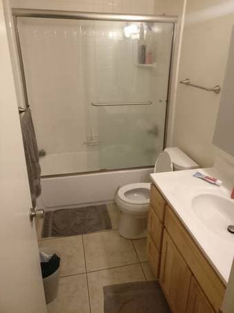 Fantastic bargain of a room for rent in a 2 bed 2 bathroom apartment 3