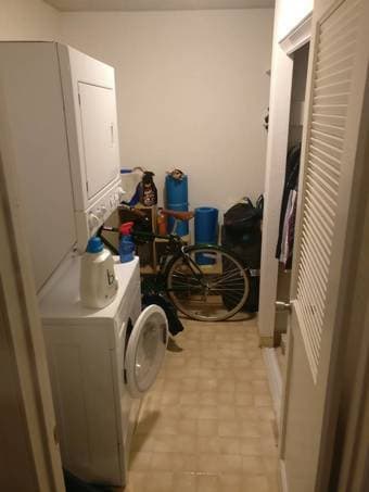 Fantastic bargain of a room for rent in a 2 bed 2 bathroom apartment 4