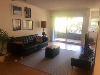 2 bed/2 baths - minutes biking to Stanford! 1