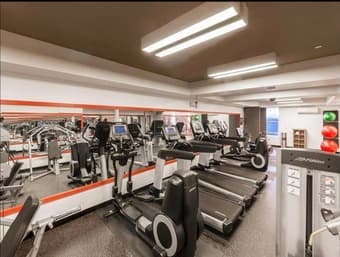 Seeking one roommate to share an apt close to Facebook HQ 3