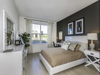 Seeking one roommate to share an apt close to Facebook HQ 4