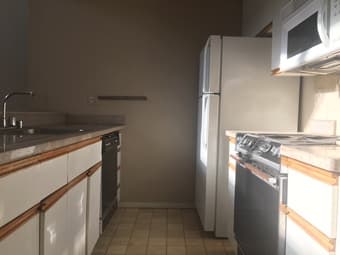 Beautiful gated Palo Alto  condo for rent 2b/2b 3