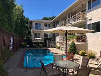 2B/2Ba - Palo Alto (California Avenue area)-from December 21st 1
