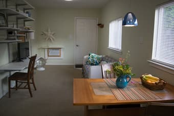 1 bedroom garden cottage Redwood City 1