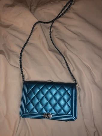 CHANEL Metallic Caviar Quilted Boy Wallet On Chain 4