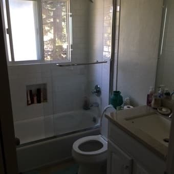 Room in 2-bedroom townhouse in Palo Alto for female - $1,200 - $1,200 4