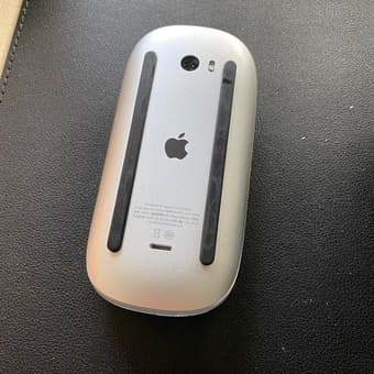 Magic Mouse 2 in Excellent Condition 2