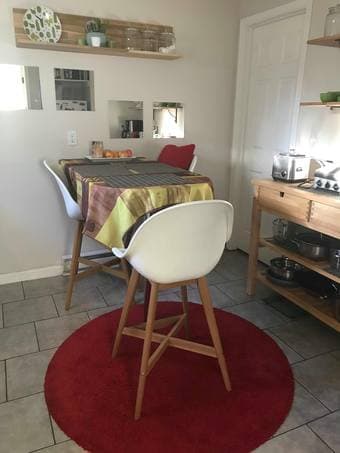 Premium Location Downtown PA - Pet-Friendly 2