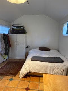 For Rent in Menlo Park: Charming, Quiet, Furnished 250 sq. ft. Studio 3