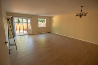 2 bed 1.5 bath Palo Alto townhouse-style condo 2