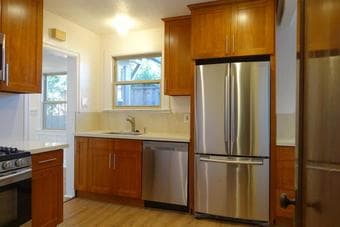 2br 1ba for rent on Stanford Ave 3