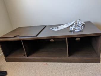 SELLING 55" Smart TV 4