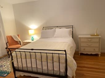 1BR/1BA Next to Campus  - Available 2/18 - 3/11 4