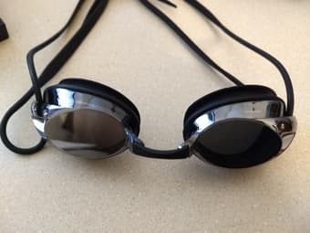 Swim goggles 1
