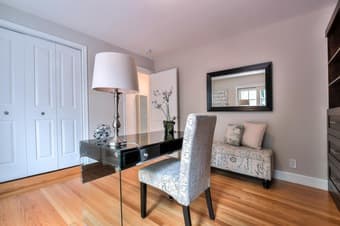 Redwood City -Fully furnished master Bedroom 3