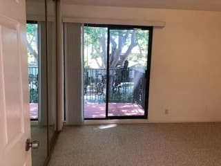 Burlingame 2bd/2ba 4