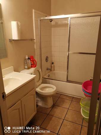 One room sublets in Palo Alto from Feb 21 to Mar 11. Leased day by day 3