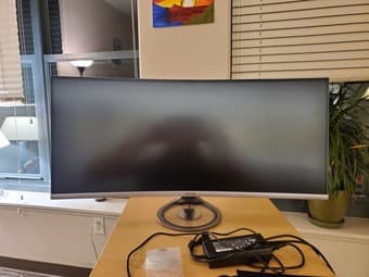 Used Asus Designo Curved 38" Monitor. Screen is in perfect condition. 3