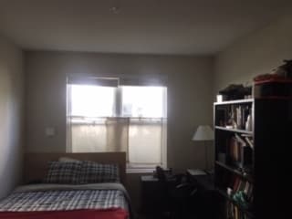 Bedroom+Private Bath in Spacious Mountain View 2BR (Apr-Aug) 1
