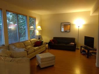Long-Term Lease of Master Suite in large East Palo Alto house - $1,800 2