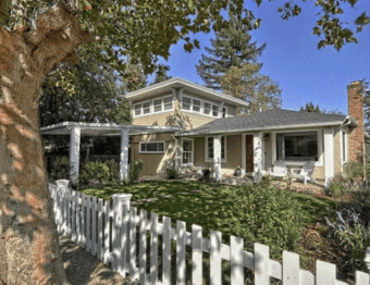 Availability in shared room in Menlo Park starting April 1 2